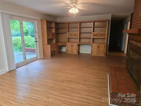 Living - 520 Crestview Dr, Albemarle, NC 28001 photo 4 of 5