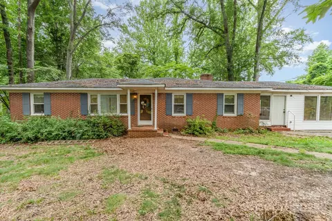 6934 Lockhart Rd, Sharon, SC 29742