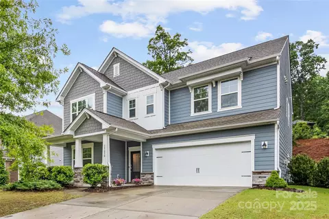15630 Oleander Dr, Charlotte, NC 28278