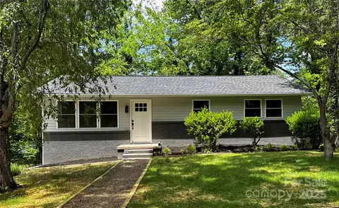 47 Rex Dr, Asheville, NC 28806