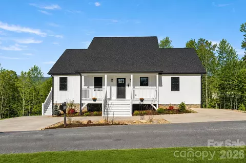 78 Grace Estates Dr, Marion, NC 28752