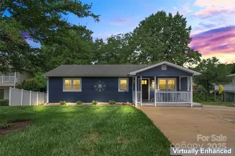 132 Marina Ln, Mooresville, NC 28117