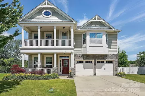 1437 Imperial Ct, York, SC 29745