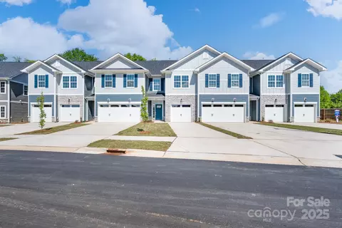 4041 Port Richmond 9 Ave #9, Gastonia, NC 28056
