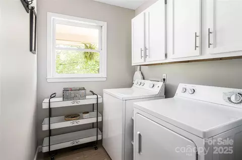 Other - 16 Royal Rdg, Clyde, NC 28721 photo 2 of 11