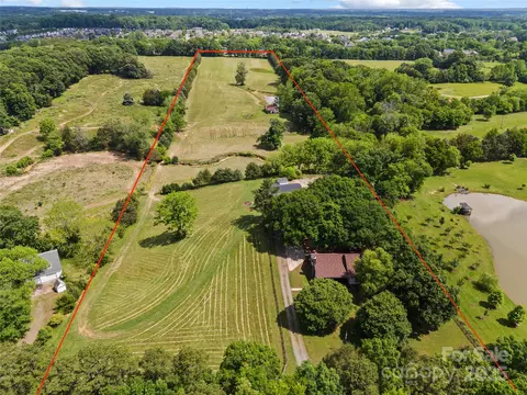 View/Area - 5200 Winding Ln, Indian Trail, NC 28079 photo 2 of 3