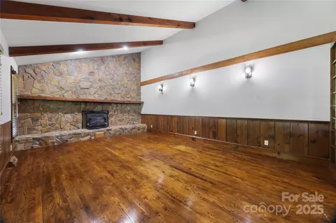 Living - 5200 Winding Ln, Indian Trail, NC 28079 photo 2 of 5
