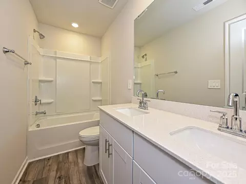 2139 Rolling Hills Ct, Stanley, NC 28164 photo 4