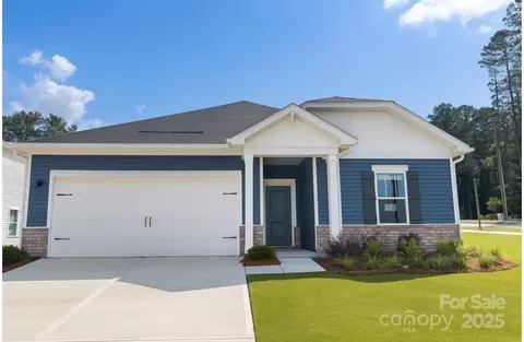 1600 Baymont Ct, Stanley, NC 28164