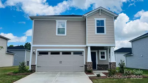 815 Blue Canyon Dr, York, SC 29745