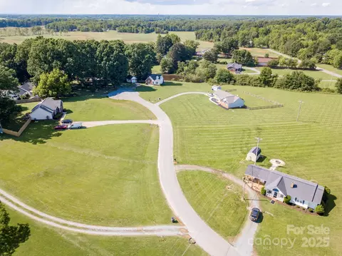 View/Area - 1918 Gables Dr, Monroe, NC 28112 photo 4 of 7