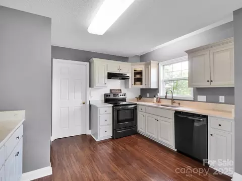 Kitchen - 1918 Gables Dr, Monroe, NC 28112 photo 1 of 3