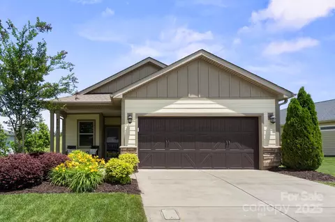 4975 Looking Glass Trl, Denver, NC 28037