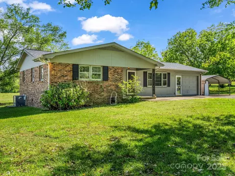 646 Terry Rd, Ellenboro, NC 28040