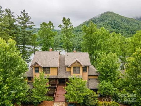 85 Southshore A2 Dr #A2, Tuckasegee, NC 28783