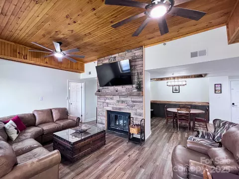 303 Sugar Top 2115 Dr #2115, Sugar Mountain, NC 28604