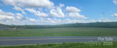 3140 Sigmon Dairy Rd, Newton, NC 28658