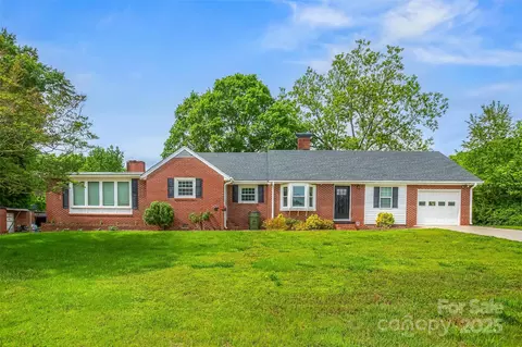 1078 Boones Cave Rd, Lexington, NC 27295