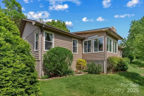 4 Hedgerose Ct # -B, Asheville, NC 28805