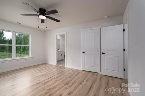 Bedroom - 207 9th Ne Ct NE, Conover, NC 28613 photo 2 of 4