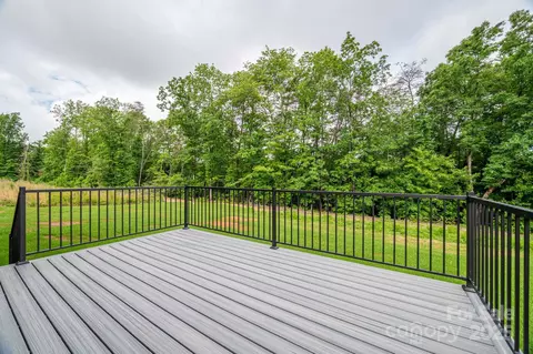Exterior - 207 9th Ne Ct NE, Conover, NC 28613 photo 1 of 2