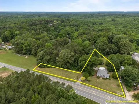 View/Area - 5371 Davidson Rd, Davidson, NC 28036 photo 2 of 2
