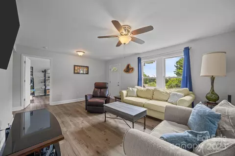 Other - 5371 Davidson Rd, Davidson, NC 28036 photo 3 of 9