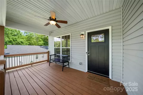 6578 Bopre Ln, Denver, NC 28037 photo 4