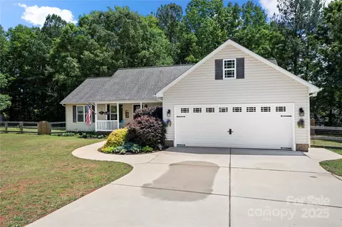 5764 Grassy Creek Rd, Denver, NC 28037