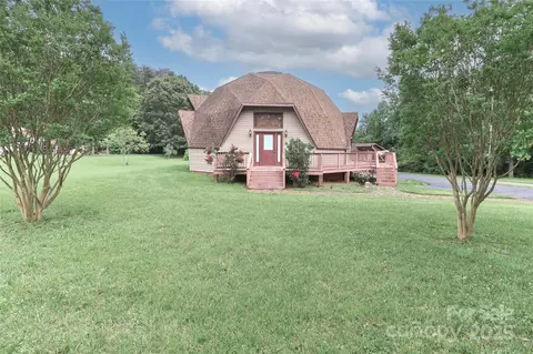 443 Troutman Farm Rd, Statesville, NC 28677