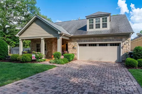10502 Old Ardrey Kell Rd, Charlotte, NC 28277