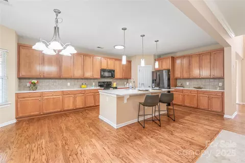 Kitchen - 14104 Kendrick Cross Rd, Charlotte, NC 28273 photo 1 of 5