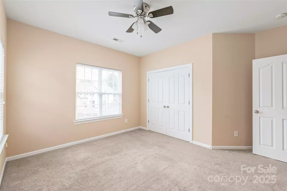 Bedroom - 14104 Kendrick Cross Rd, Charlotte, NC 28273 photo 2 of 8