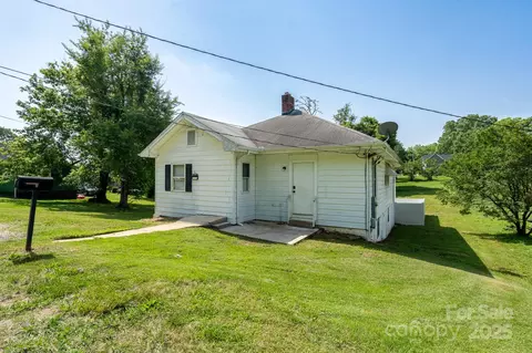 711 Wood St, Albemarle, NC 28001