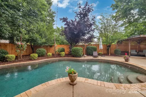 1225 Madison Green Dr, Fort Mill, SC 29715