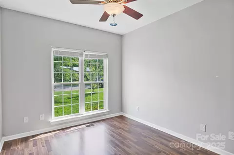 2016 Townview Dr, Kannapolis, NC 28081 photo 16