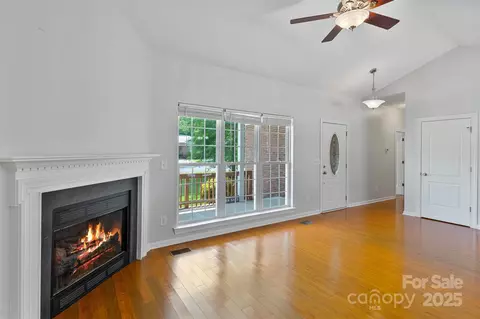 2016 Townview Dr, Kannapolis, NC 28081 photo 8