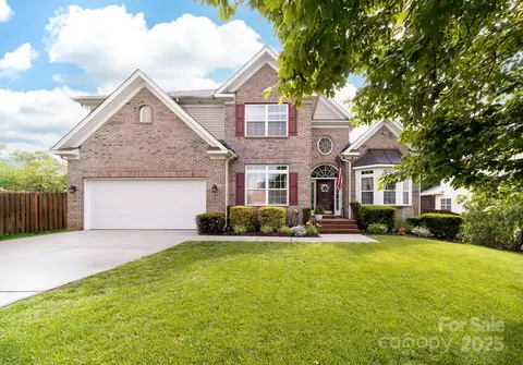 143 Heywatchis Dr, Mooresville, NC 28115