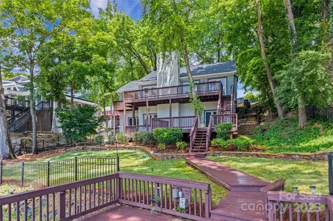 1091 Palmyra Dr, Tega Cay, SC 29708 photo 34