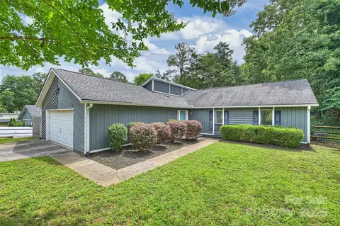 11619 Rimrock Canyon Dr, Charlotte, NC 28226