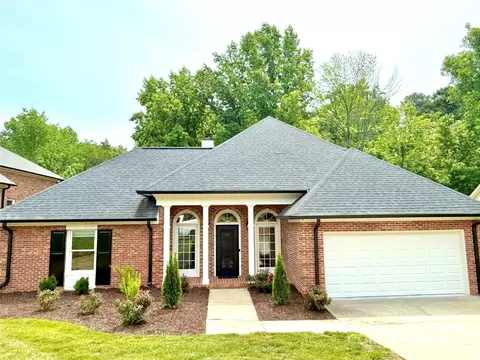 456 Brook Valley Ne Ct NE, Concord, NC 28025
