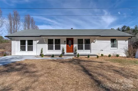 374 Mills Gap Rd, Asheville, NC 28803