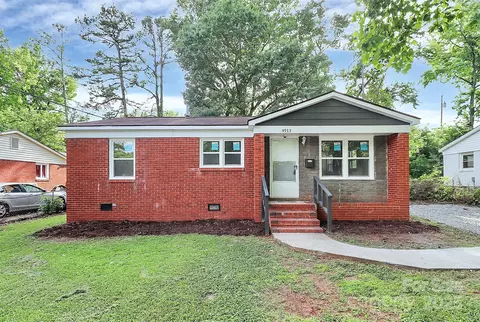 4913 Winchester St, Charlotte, NC 28208