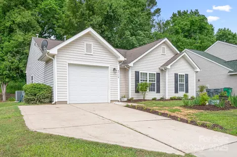 4719 Sahalee Ln, Charlotte, NC 28216