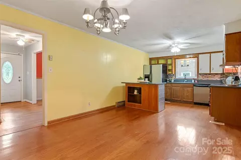 1405 8th Nw Ave NW, Conover, NC 28613 photo 8