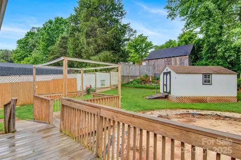 1405 8th Nw Ave NW, Conover, NC 28613 photo 37