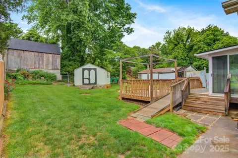 1405 8th Nw Ave NW, Conover, NC 28613 photo 34