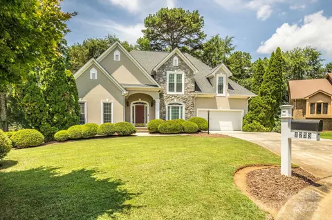 1253 Iverleigh Trl, Charlotte, NC 28270