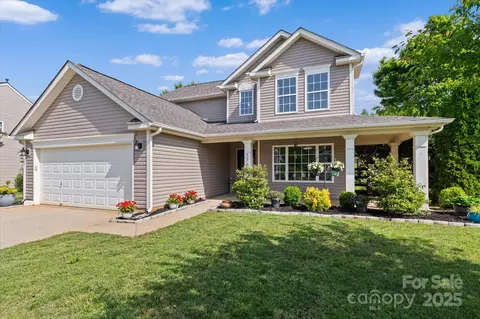 176 Pleasant Grove Ln, Mooresville, NC 28115