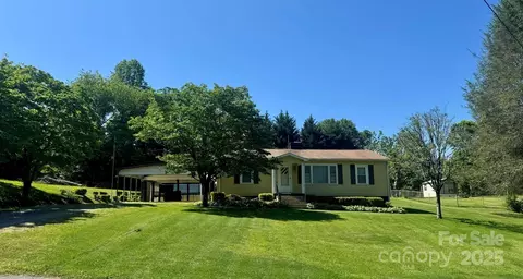 3132 7th Se Ave SE, Conover, NC 28613